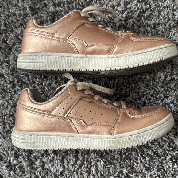 Gears Rose gold speakers size 6 - Picture 2 of 4